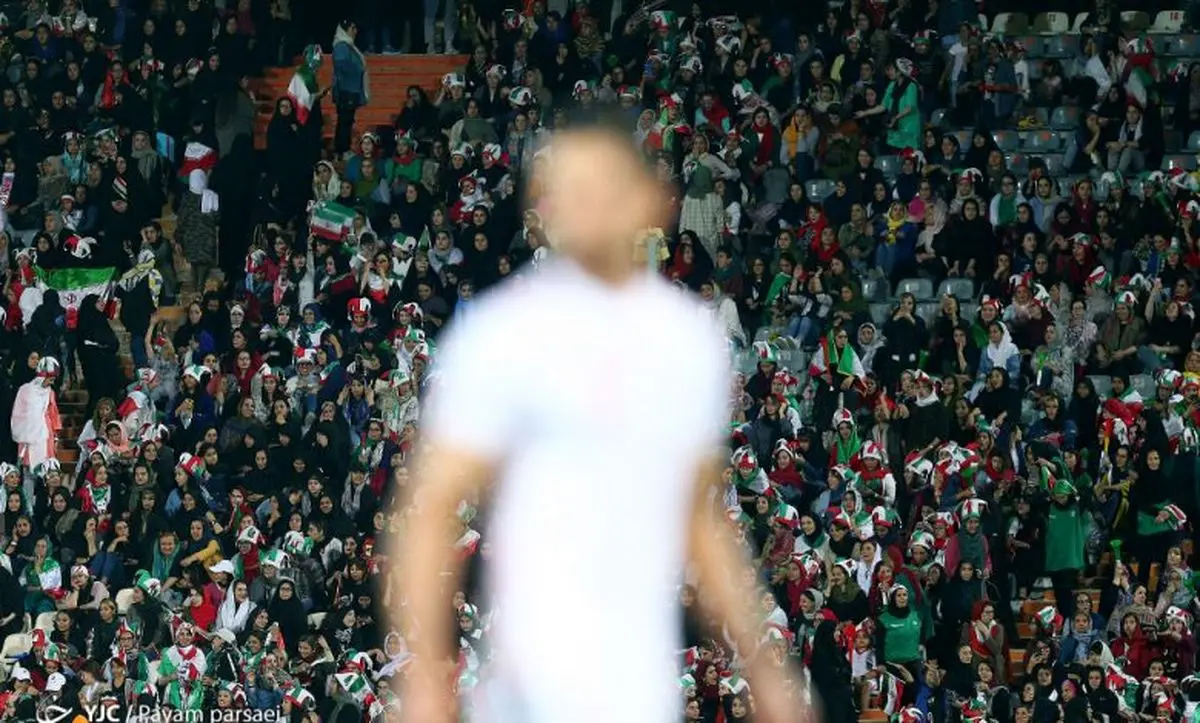 پروژه کاهش دستمزد بازیکنان لیگ برتر به کجا رسید؟ / سلبریتی‌های ورزشی عاجز از بخشیدن ریالی از دستمزد