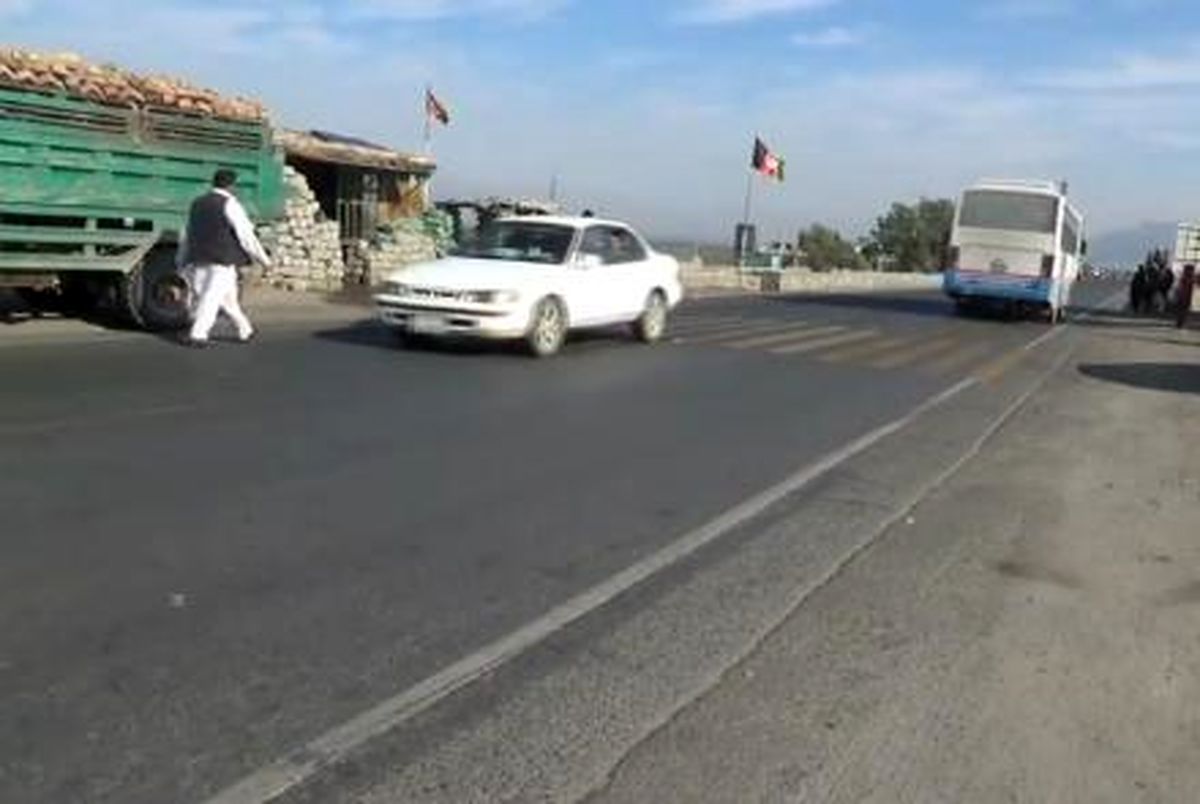 جان باختن سه غیرنظامی در انفجاری در ولایت لغمان افغانستان