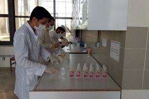 تولید ژل ضدعفونی‌کننده در دانشگاه شهید چمران اهواز