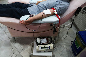 مردم استان مرکزی برای اهدای خون در ماه رمضان مشارکت کنند