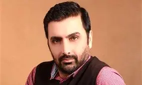 فیلم| خاطره امین زندگانی از همراهی با گروه‌های جهادی برای غسل اموات کرونایی