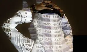 سقوط بورس سعودی؛ عربستان ناچار به استقراض ۶۰ میلیارد دلاری شد