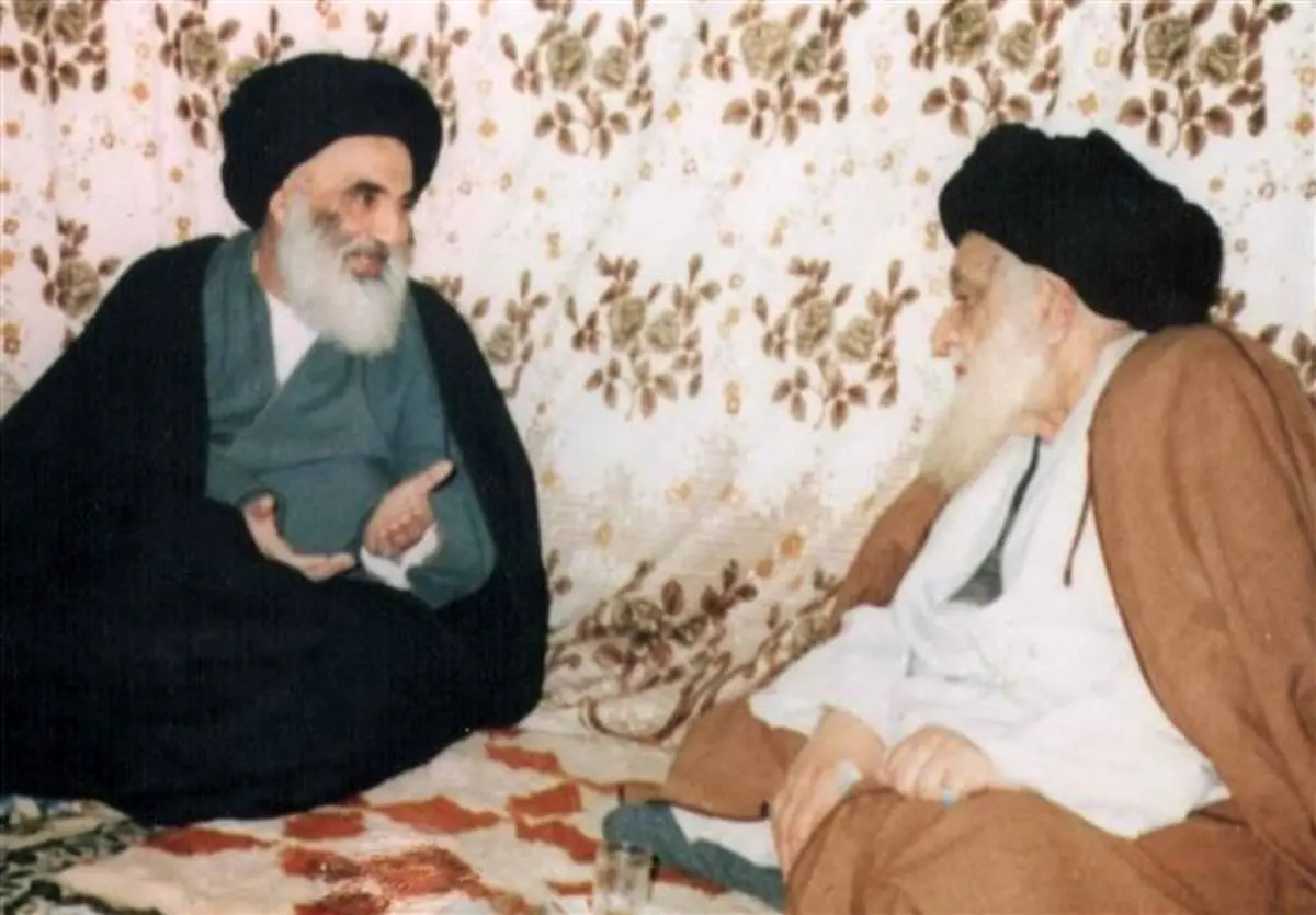 تصویری از آیت‌الله العظمی خویی، آیت‌الله سیستانی و آیت‌الله صدر