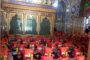 توزیع۵۰۰ بسته مواد غذایی توسط آستان مقدس امامزاده محمد در کرج+تصاویر