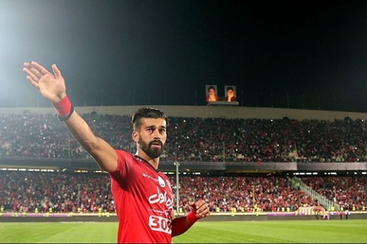 ستاره پرسپولیسی بر سر دو راهی استقلال و سپاهان
