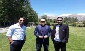دیدار سعادتمند و مجیدی با صرف بیسکوئیت و آب معدنی