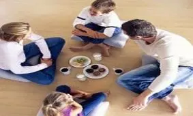 پای سفره نشستن و غذا خوردن و فواید بی‌شمارش