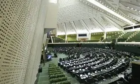 دست‌های پنهان معطل ماندن گزارش تحقیق و تفحص از قاچاق در کشور چه کسانی هستند؟
