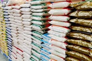کشف برنج‌های احتکار شده در یکی از روستاهای کرمانشاه
