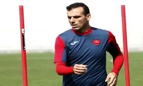 واکنش کاپیتان پرسپولیس به خبر ممنوع الخروجی‌اش