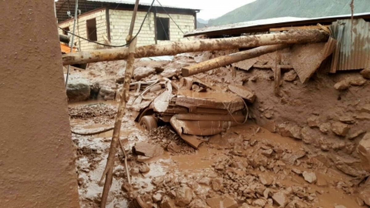 خسارات سیل در روستای زرین دشت