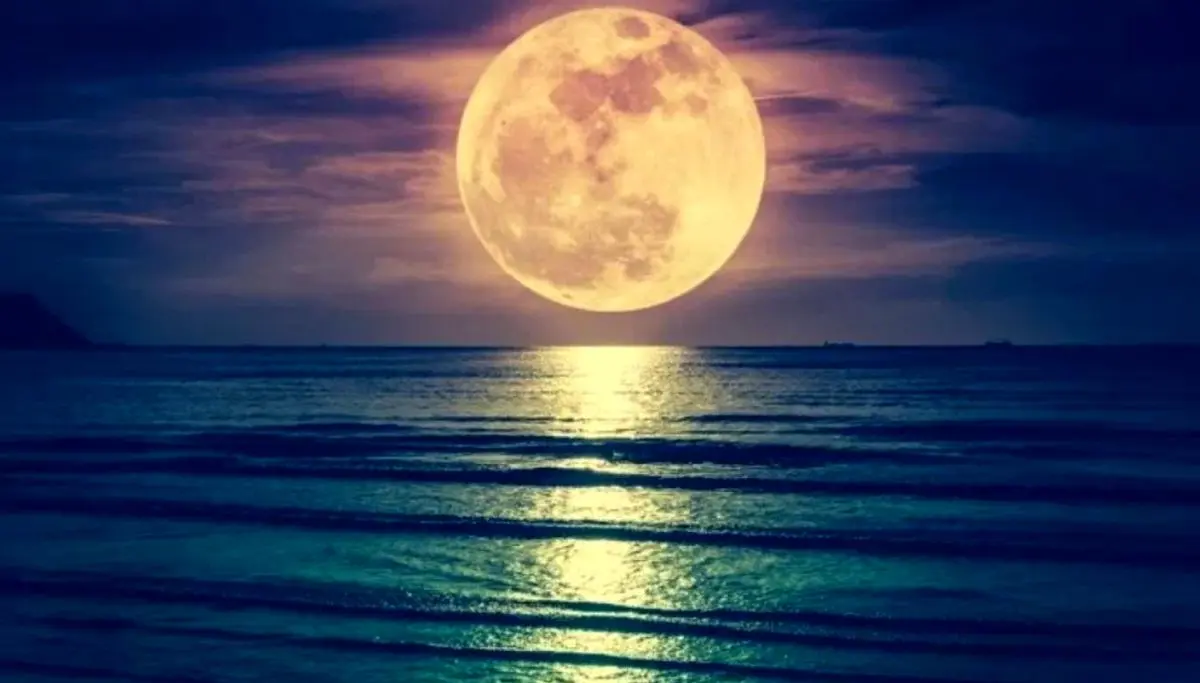 همزمانی زلزله امشب با افزایش نیروی جزر و مدی / زلزله تهران کار ابرماه بود؟