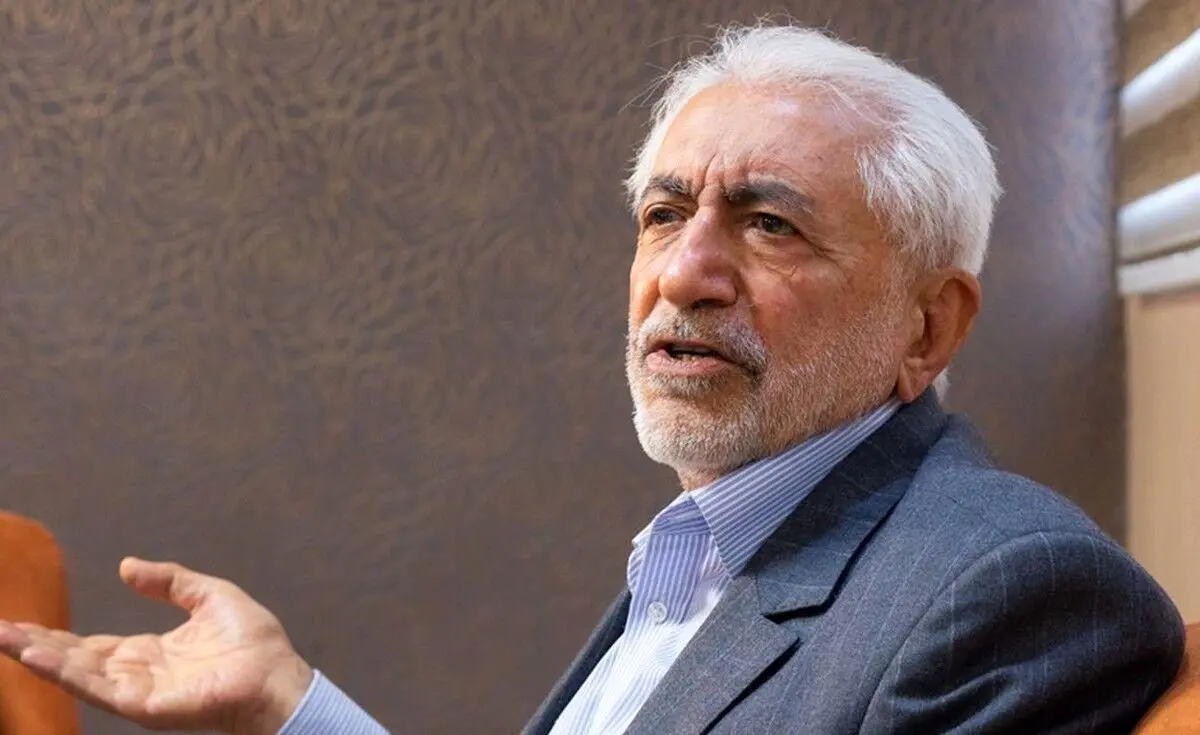 کشور چهل سال گرفتار چپ و راست است / معتقد به انحلال ارتش بودم