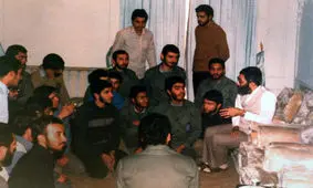 ۳ تصویر کمتر دیده شده و ویژه از رهبر انقلاب