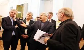 پل؛ نمایشگاهی از ایران تا اتریش