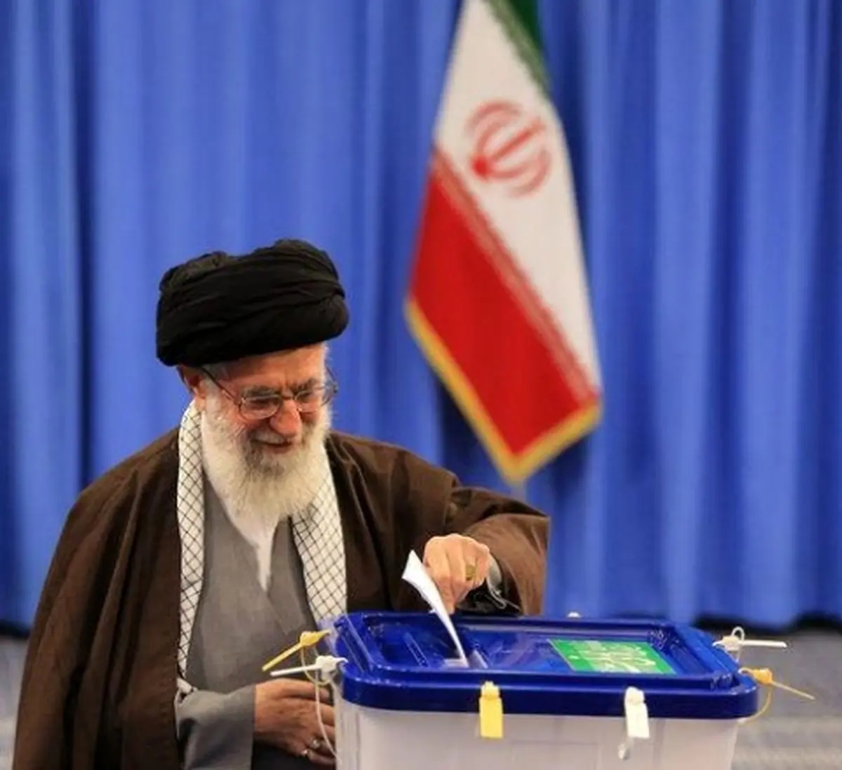 مهمترین توصیه های انتخاباتی رهبر انقلاب / قول هایی که نامزدها باید به مردم بدهند