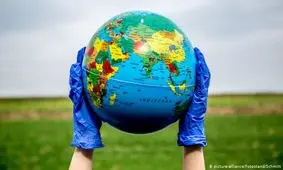 ما در خانه ماندیم ولی آن‌ها آمدند بیرون!