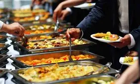 قورباغه‌پز شدن انقلابیون در ضیافت‌های مجلل!