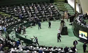 آقای نماینده عصبانی شد و آرزوی عجیبی کرد