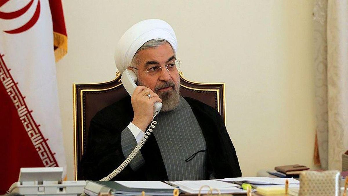 روحانی در گفت‌وگو با وزیر ارتباطات: همه دستگاه‌ها موظف به همکاری در زمینه توسعه دولت الکترونیک در کشور هستند