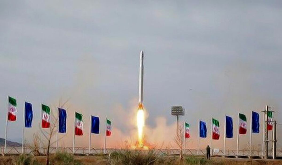 در حالیکه مردم از کرونا در رنج هستند، حکومت از هدر دادن پول احساس سربلندی میکند