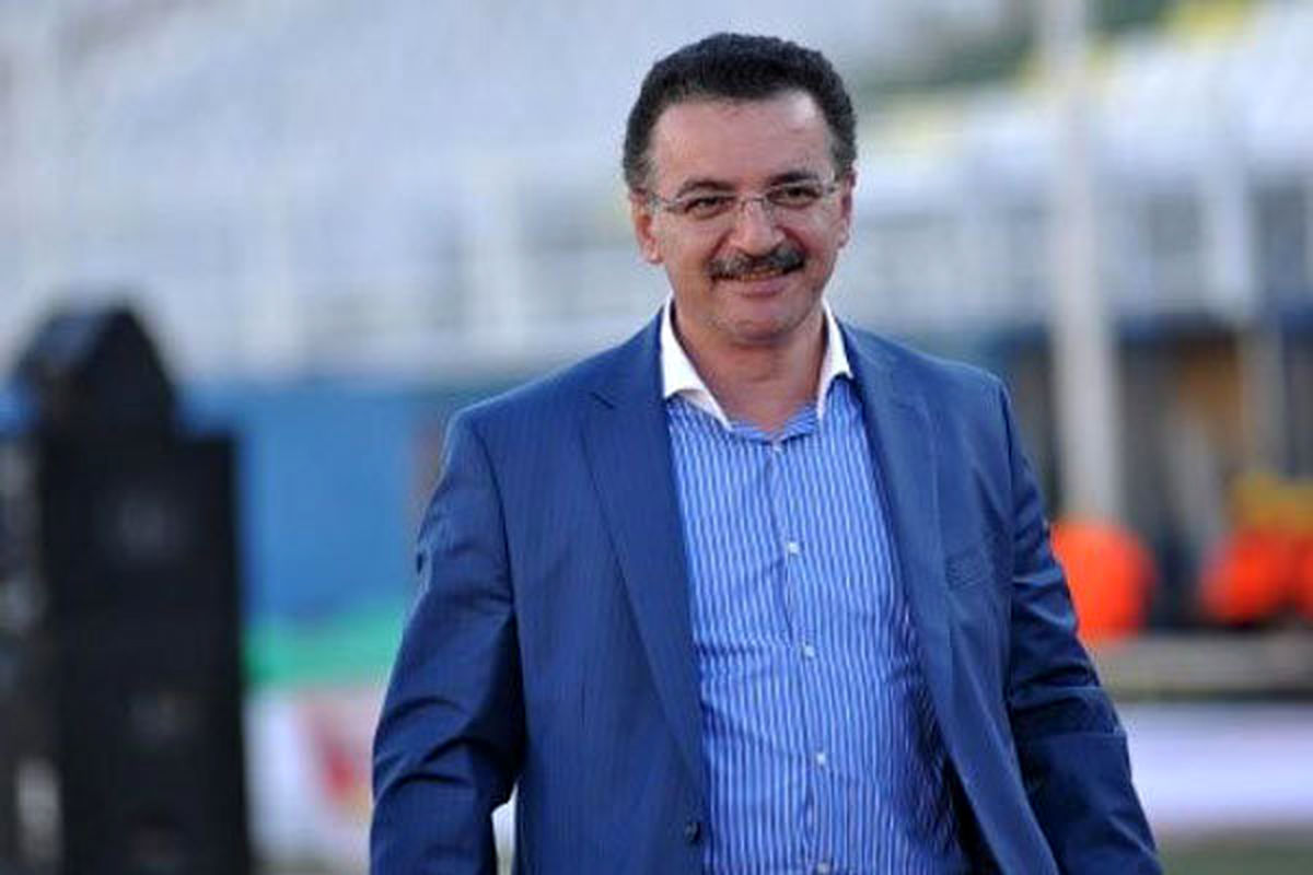 افشاگری زنوزی درباره پشت پرده پروندههای حقوقی باشگاه تراکتور
