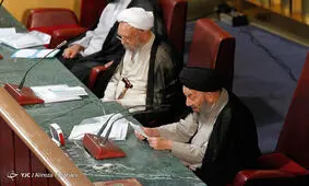تصویری ماندگار از آیت‌الله ‌امینی در کنار آیت‌الله هاشمی رفسنجانی