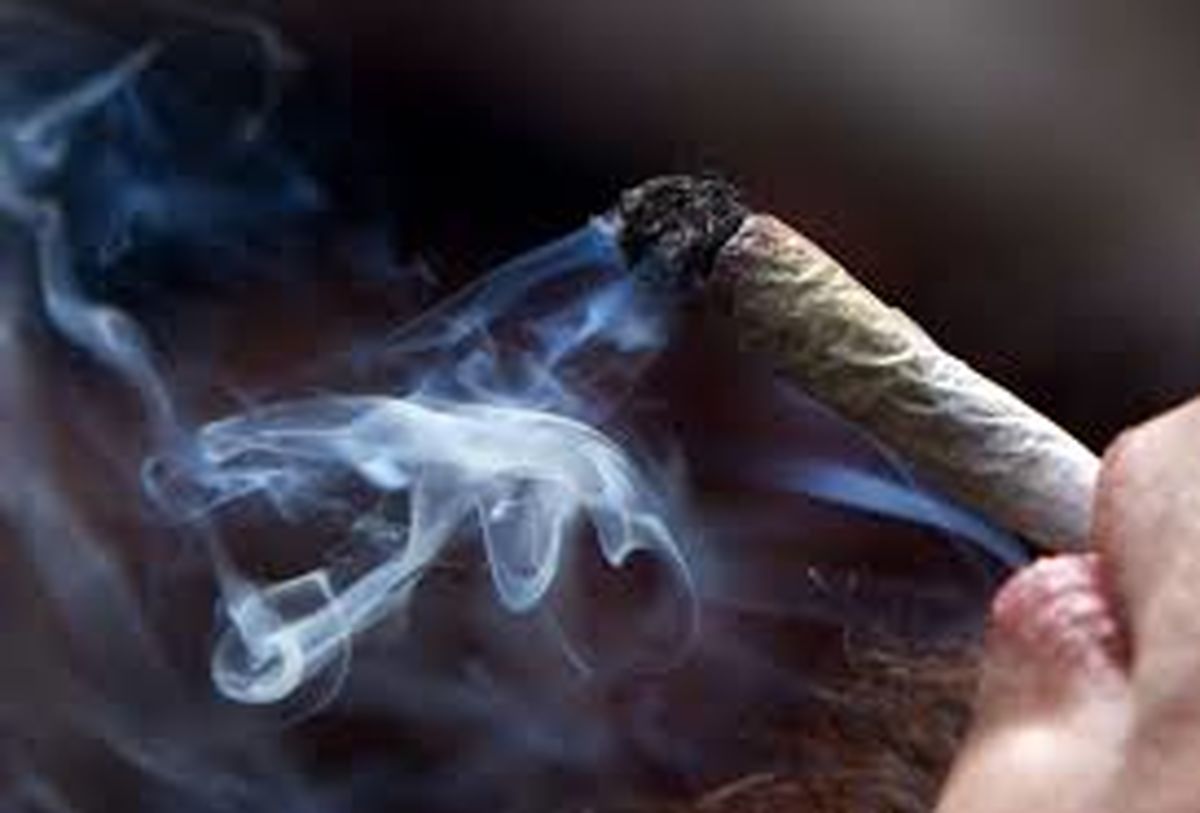 آیا کرونا از دود سیگار افراد مبتلا به سایرین منتقل میشود؟