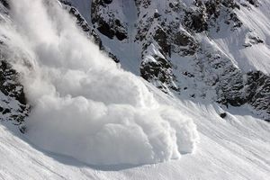 جسم بی‌جان کوهنورد مفقودی در شمشک تهران پیدا شد / فیلم