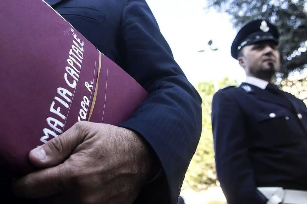 آزادی چند تن از سران مافیای ایتالیا از بیم کرونا