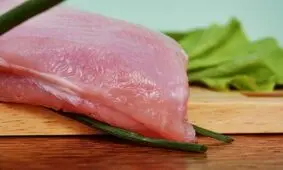 قیمت گوشت بوقلمون بسته بندی شده در بازار چقدر است؟
