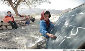 توزیع ۳۵۰۰ بسته آموزشی میان دانش‌آموزان عشایری خوزستان