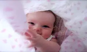 شیردهی مادر به نوزاد با رعایت اصول بهداشتی منعی ندارد