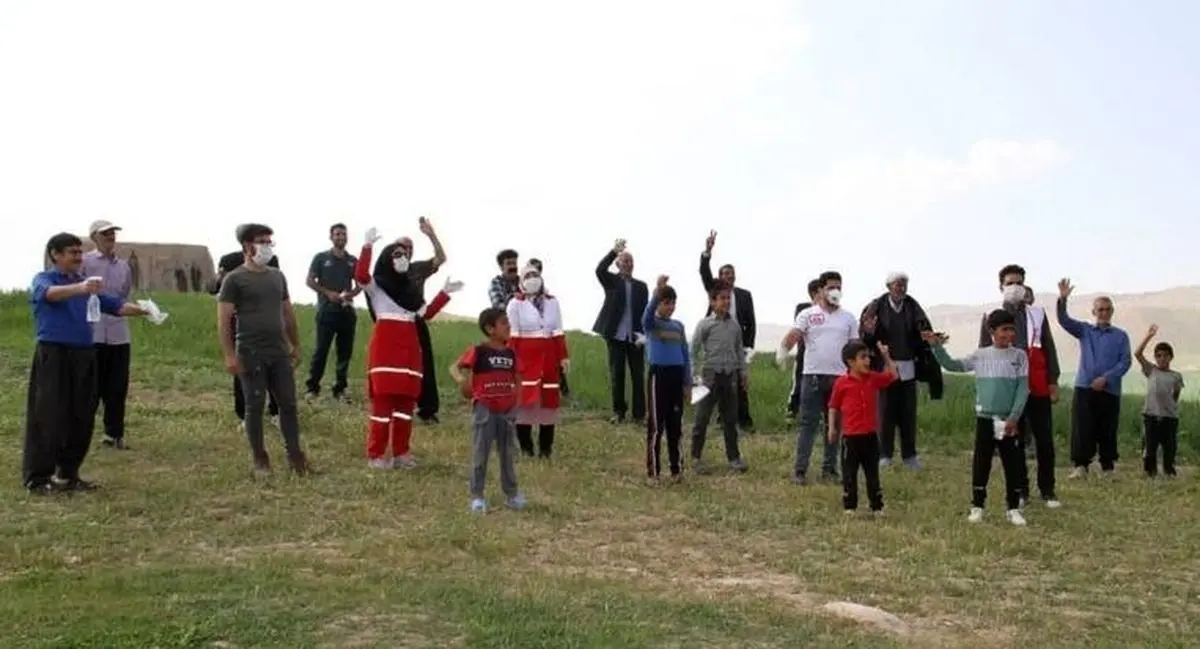 توزیع اقلام بهداشتی بین بیماران خاص در کوهدشت