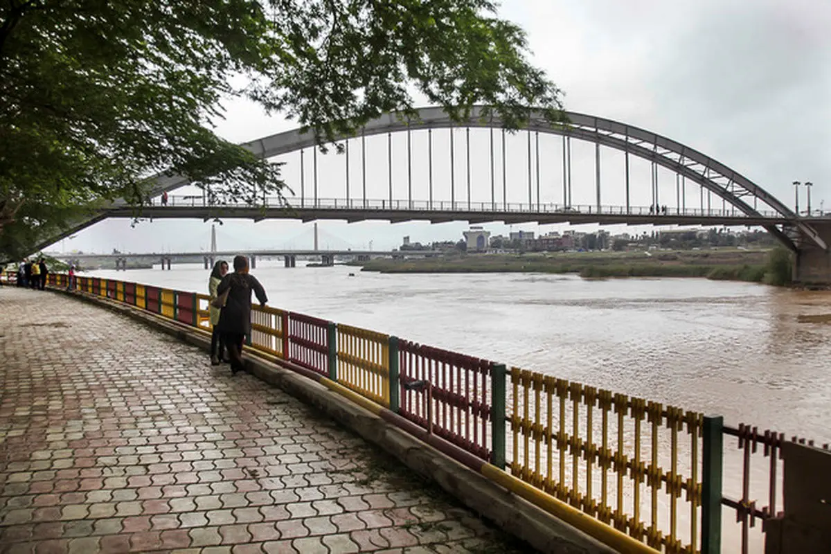 غبارروبی از چهره خوزستان