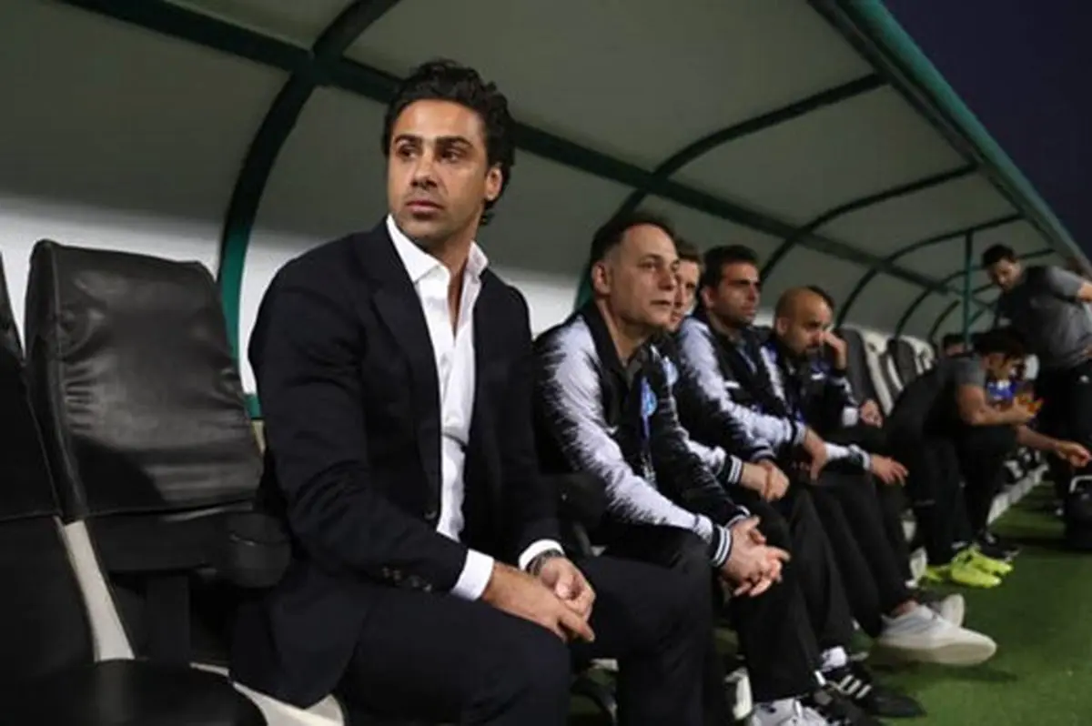 اعتراض اینستاگرامی فرهاد مجیدی و کادرفنی استقلال به تصمیم سعادتمند/عکس