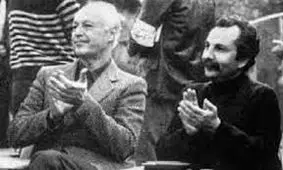 سرنگونی شاه یا اجرای قانون اساسی؟