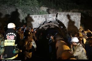 مسیر انتهای تونل معدن آزادشهر در حال بازسازی است/ نیروهای امدادی از سراسر کشور حضور دارند