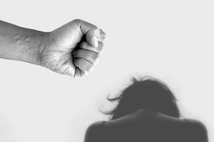 افزایش ۲۰ درصدی خشونت‌ خانگی در دوران محدودیت‌های کرونایی