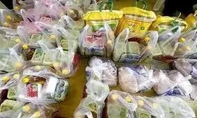 ۶۰۰ خانواده نیازمند شادگانی سبد غذایی دریافت کردند