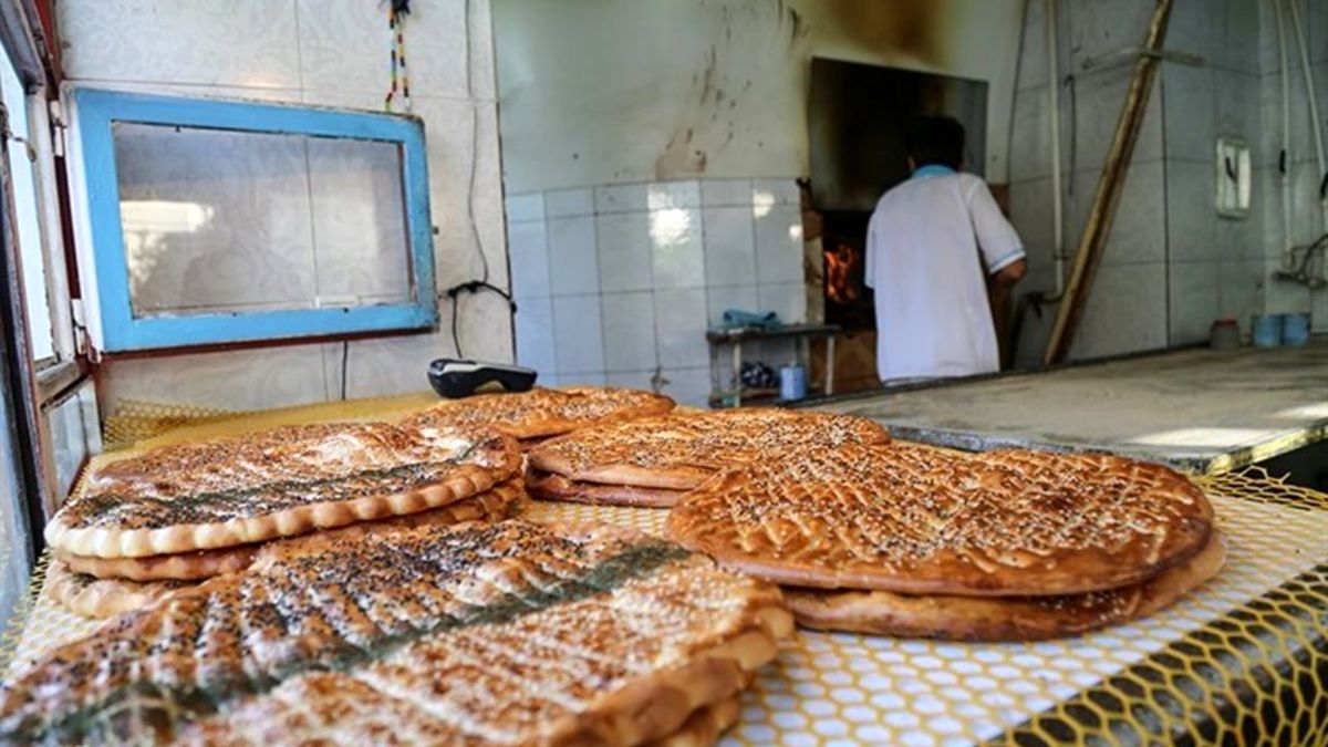 پلمب تعدادی از نانواییهای همدان به علت کمفروشی