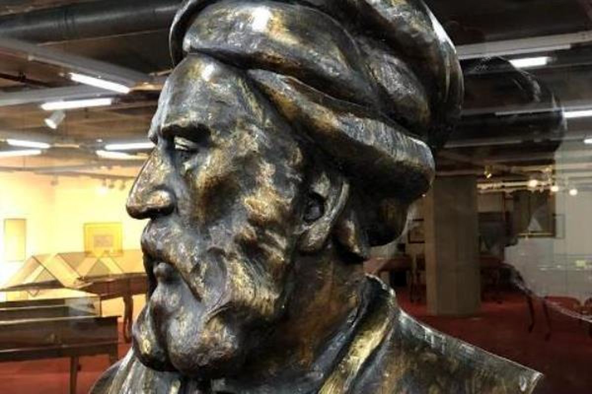 ثبت ملی «سردیس فردوسی» در کتابخانه ملی ایران