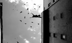 مرد انگلیسی همسرش را از طبقه هفتم به پایین پرتاب کرد