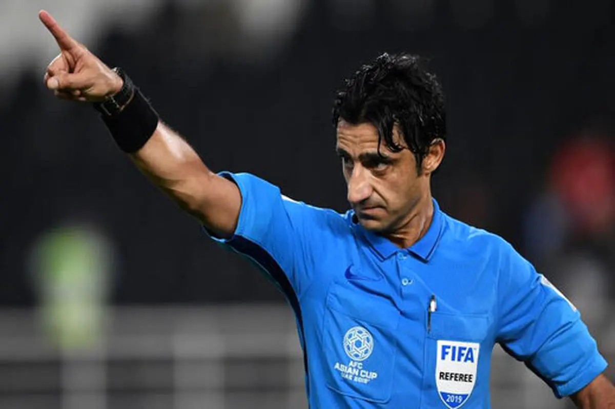 داور بازی‌های استقلال و پرسپولیس به کرونا مبتلا شد/عکس