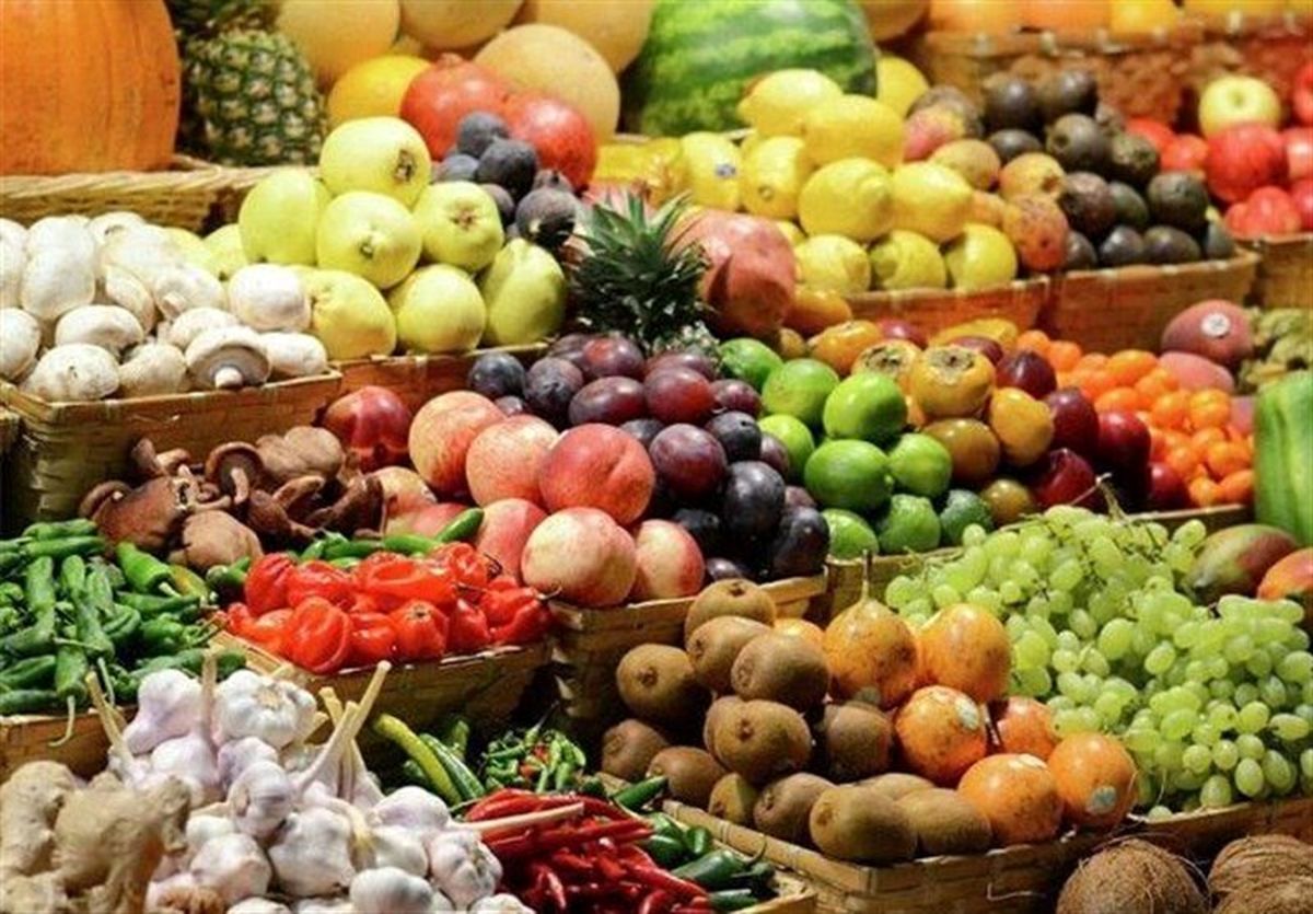 کاهش قیمتها در بازار میوه یزد