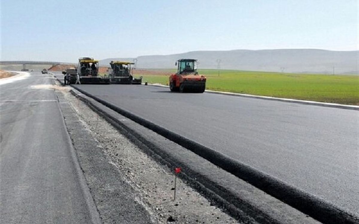 انجام عملیات بهسازی و آسفالت راههای روستایی شرق مازندران
