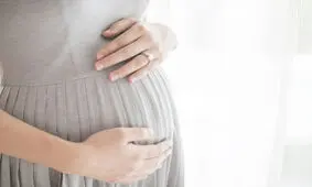 چگونگی حضور مادران باردار در مراکز درمانی در شرایط کرونا