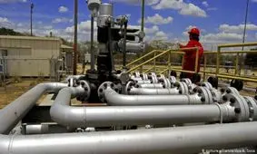 تلاش آمریکا برای مقابله با انتقال بنزین ایران به ونزوئلا