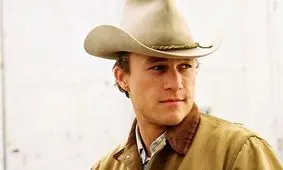 در دنیای سینما، بحث درباره‌ دلیل درگذشت هیث لجر (جوکر "شوالیه تاریکی") ادامه دارد