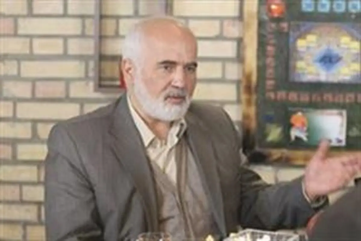 احمد توکلی: قالیباف به نفع رئیسی کنار می‌رود